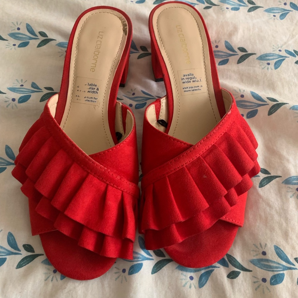 LIZ CLAIBORNE RED HEELS